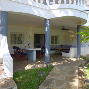 Отель Downtown Malindi Apartment  Малинди